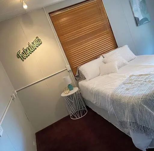 Apartamento 2-bedroom Apt. With Private Parking & Wifi